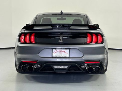 Used 2021 Ford Mustang Shelby GT500 w/ Technology Package RWD image 6
