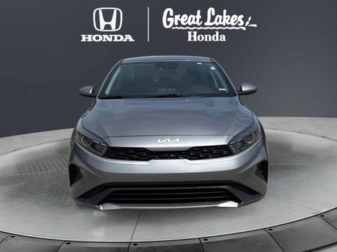 Used 2022 Kia Forte LXS FWD image 9