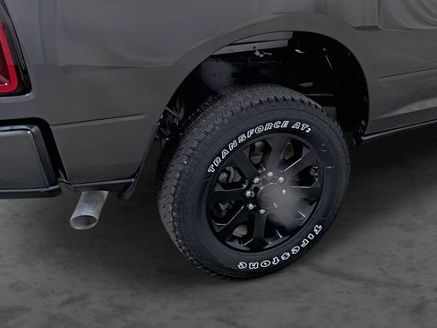 Used 2025 RAM 2500 Big Horn image 12