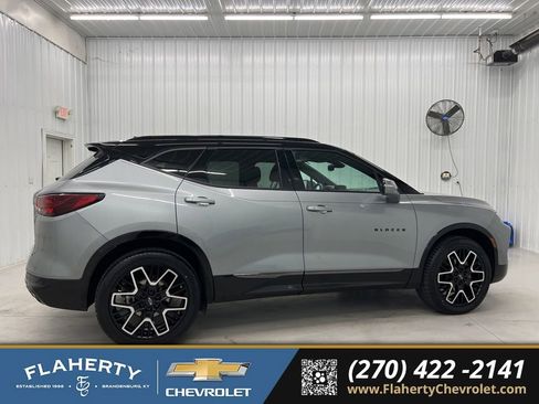 Used 2024 Chevrolet Blazer RS w/ Enhanced Convenience Package FWD image 2