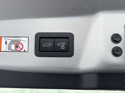 New 2026 Toyota Prius XSE Premium image 26