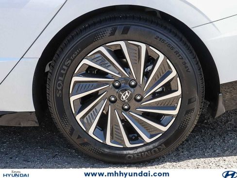 New 2026 Hyundai Sonata Limited FWD image 9
