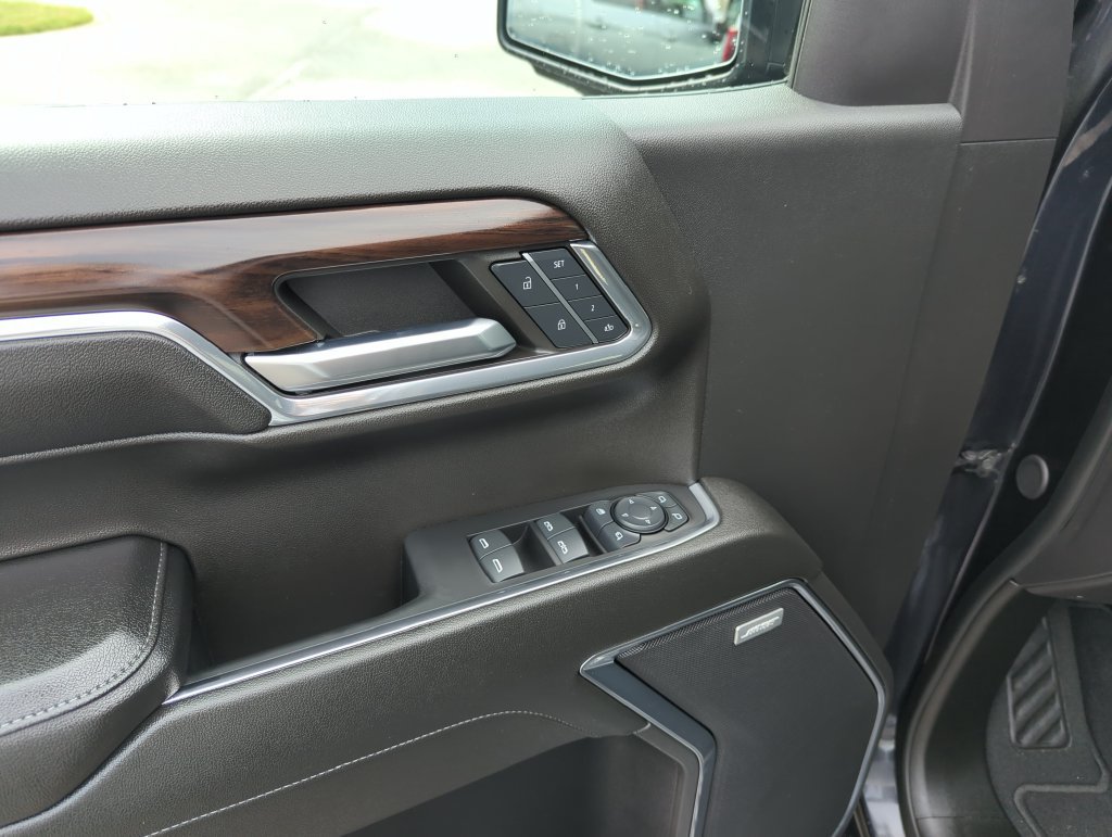 Used 2024 GMC Sierra 1500 SLT RWD image 18