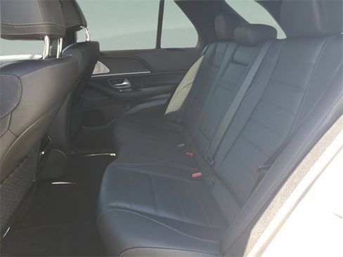 Used 2021 Mercedes-Benz GLE 450 4MATIC image 14