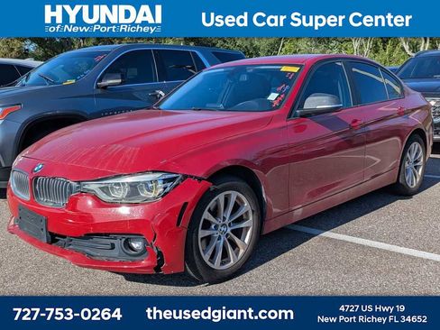 Used 2018 BMW 320i Sedan RWD image 1