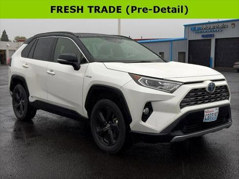 Certified 2020 Toyota RAV4 XSE image 1