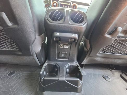 Used 2023 Jeep Gladiator Mojave w/ Cold Weather Group AWD/4WD image 27