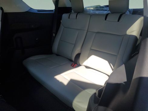 New 2026 Ford Explorer Active w/ Active Comfort Package AWD/4WD image 10