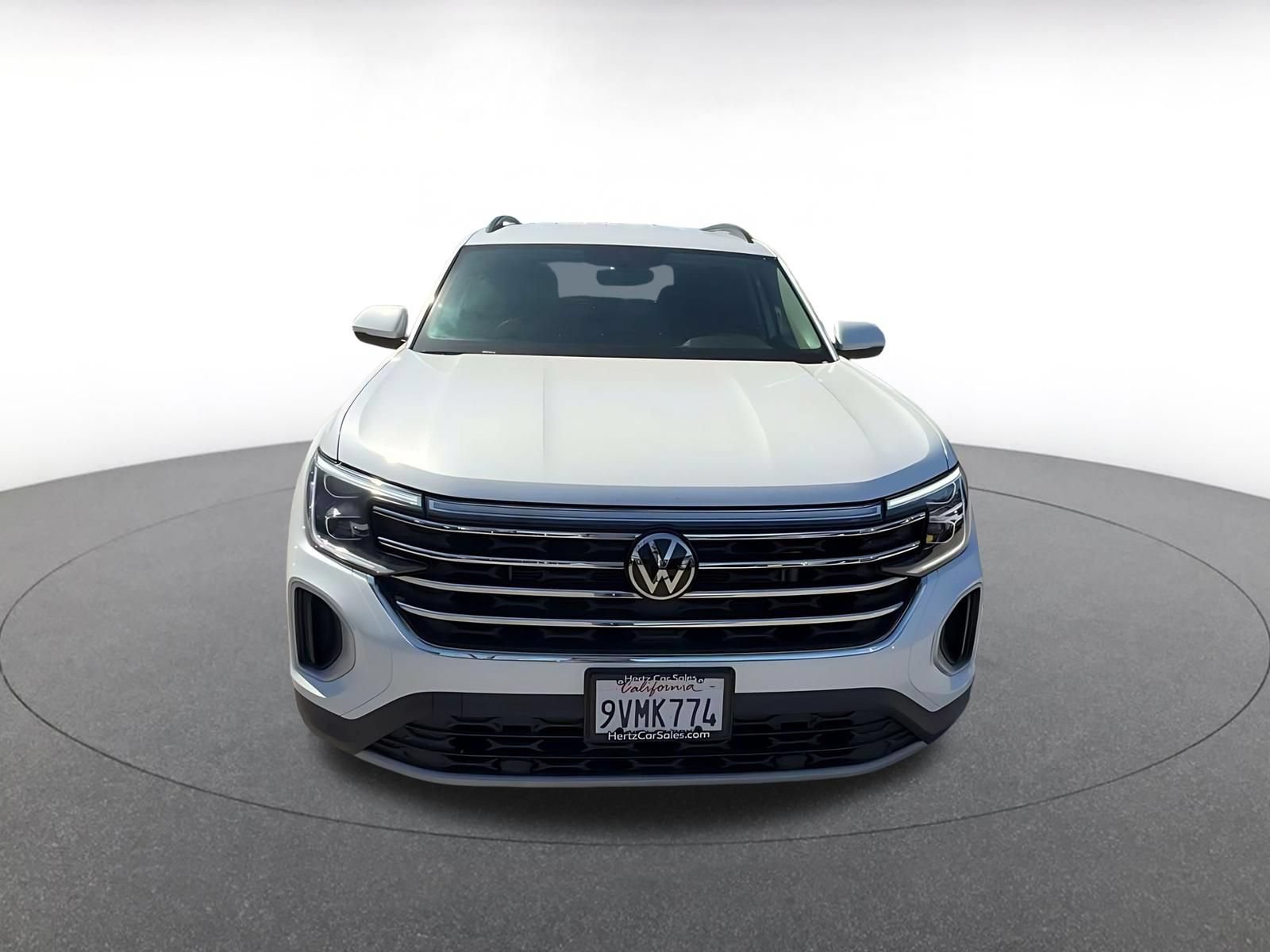 Used 2026 Volkswagen Atlas SE FWD image 4