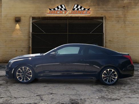 Used 2016 Cadillac ATS V w/ Luxury Package RWD image 3