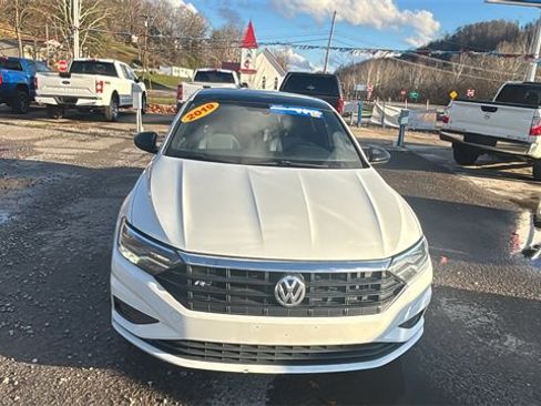 Used 2019 Volkswagen Jetta R-Line image 3