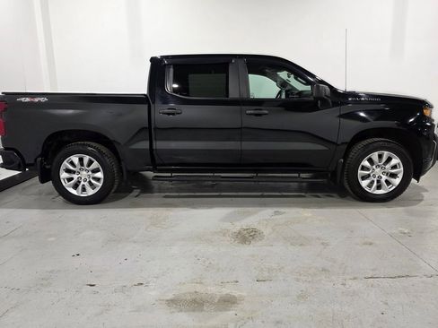 Used 2019 Chevrolet Silverado 1500 Custom image 21