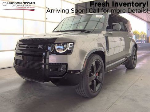 Used 2024 Land Rover Defender 110 X AWD/4WD image 1
