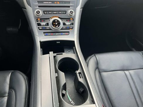 Used 2020 Lincoln MKZ Reserve w/ Elements Package image 33