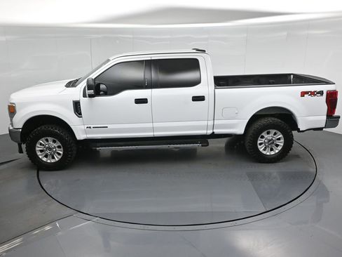 Used 2021 Ford F250 XLT w/ XLT Value Package AWD/4WD image 38