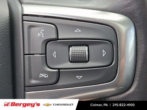 Certified 2022 Chevrolet Tahoe Z71 w/ Luxury Package AWD/4WD image 26