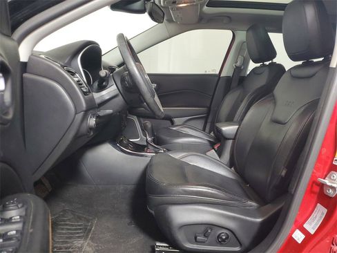 Used 2017 Jeep Compass Limited image 11