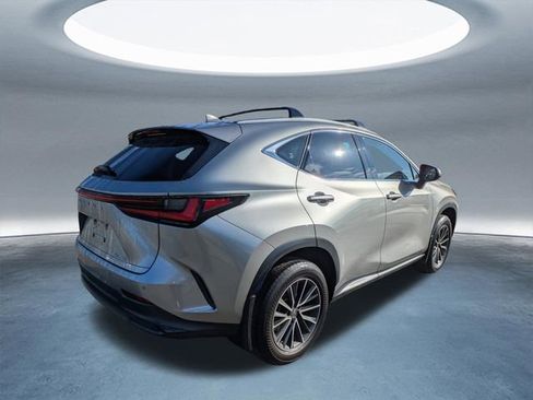Used 2023 Lexus NX 250 FWD image 4
