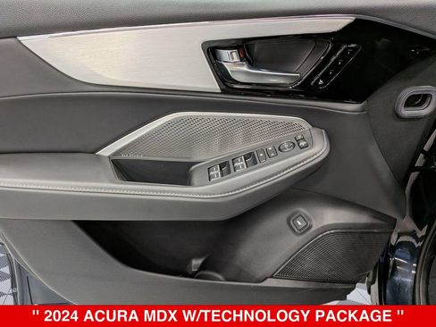 Used 2024 Acura MDX SH-AWD w/ Technology Package image 13
