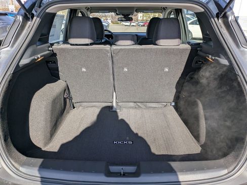 New 2026 Nissan Kicks S image 13