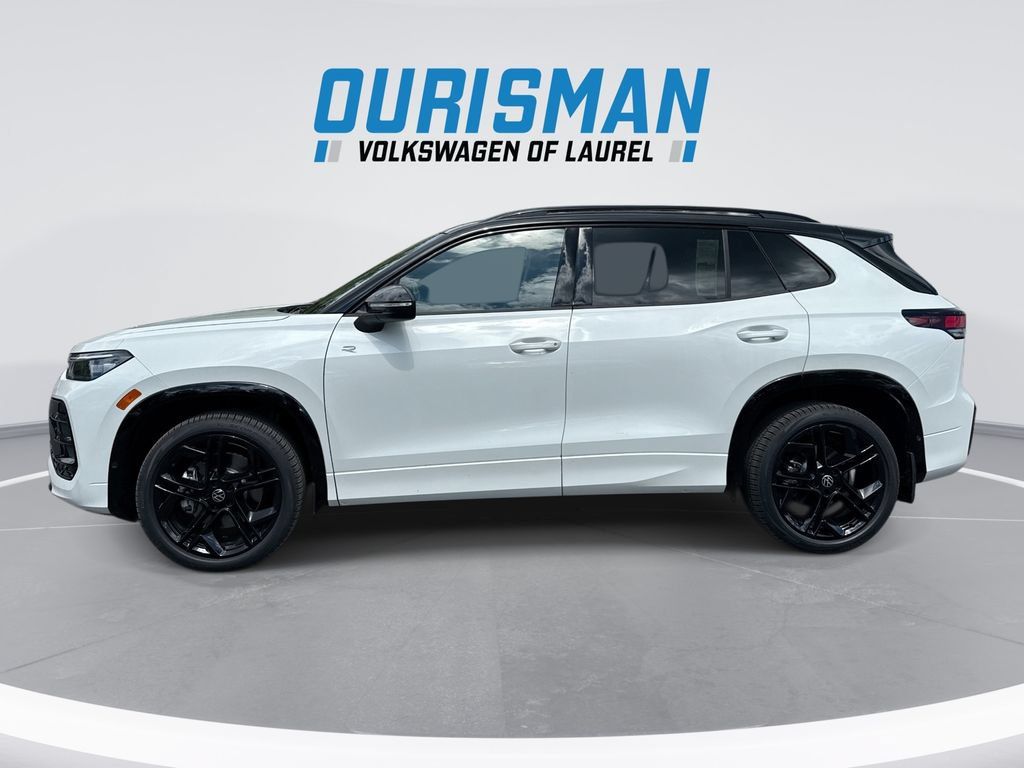 Used 2026 Volkswagen Tiguan SE R-Line AWD/4WD image 5