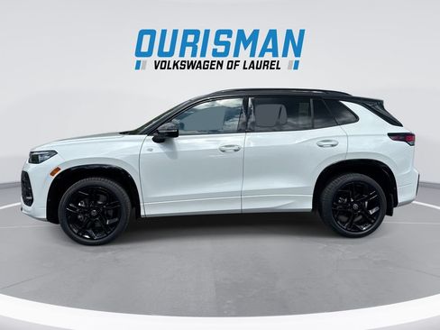 Used 2026 Volkswagen Tiguan SE R-Line AWD/4WD image 5