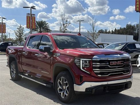 Used 2023 GMC Sierra 1500 SLT w/ SLT Premium Plus Package image 4