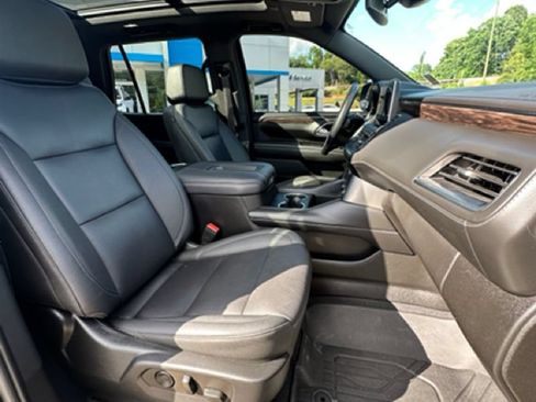 Used 2022 Chevrolet Tahoe Z71 AWD/4WD image 31