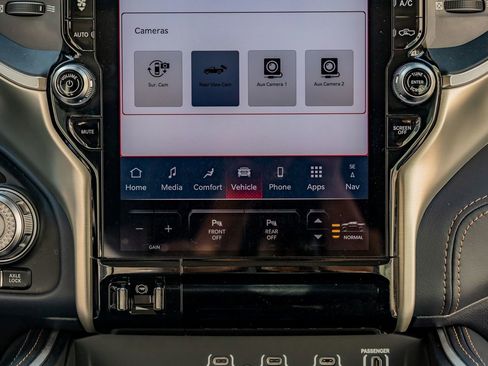 Used 2025 RAM 1500 Tungsten w/ Off Road Group image 27