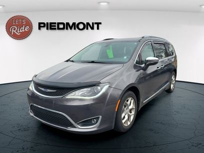 Certified 2019 Chrysler Pacifica Limited