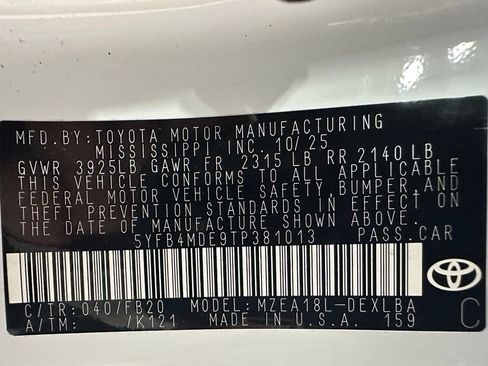 Used 2026 Toyota Corolla LE FWD image 11