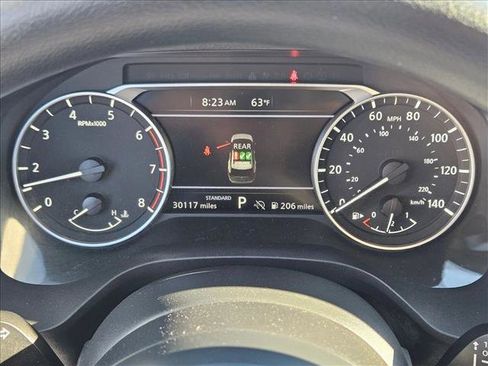 Used 2024 Nissan Rogue SV image 10