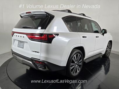 New 2026 Lexus LX 600 4WD w/ Luxury Package
