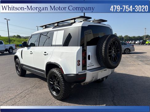 Used 2025 Land Rover Defender 110 S AWD/4WD image 8