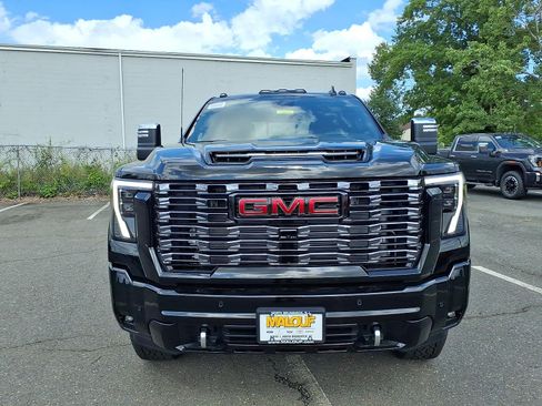 New 2026 GMC Sierra 2500 Denali Ultimate w/ Max Trailering Package AWD/4WD image 2