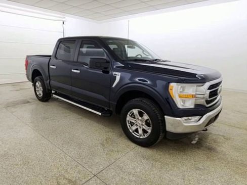 Used 2023 Ford F150 XLT w/ XTR Package image 2