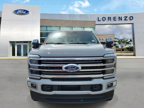 New 2026 Ford F250 Platinum w/ Platinum Plus Package AWD/4WD image 2