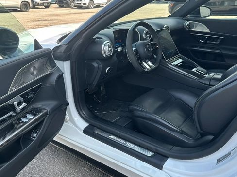 Used 2022 Mercedes-Benz SL 63 AMG 4MATIC image 46