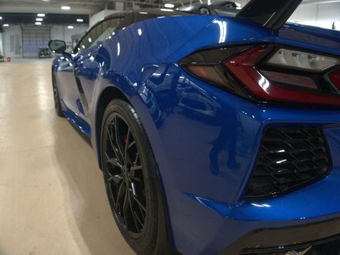 Used 2023 Chevrolet Corvette Stingray Preferred Conv w/ Battery Protection Package image 18