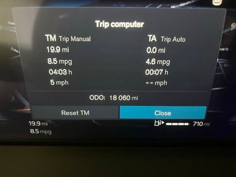 Used 2025 Volvo XC90 B5 Core image 15