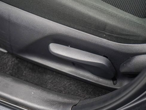 Used 2025 Toyota RAV4 LE image 22