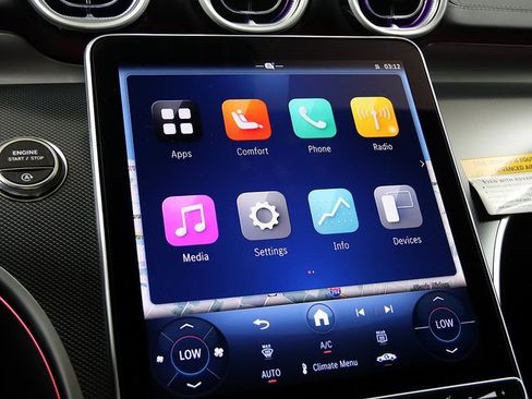 New 2025 Mercedes-Benz C 300 4MATIC Sedan image 18