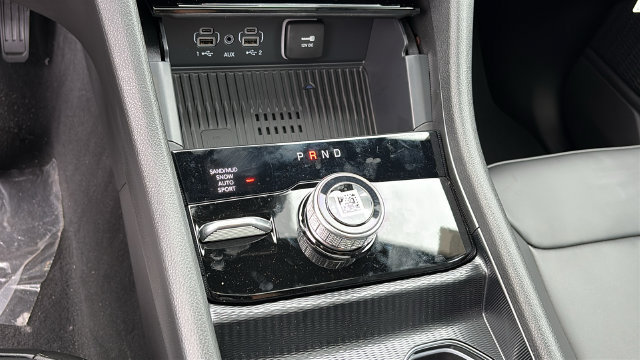 New 2027 Jeep Grand Cherokee Limited AWD/4WD image 19