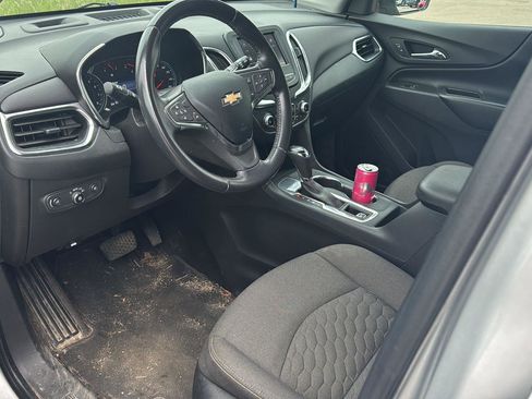 Used 2021 Chevrolet Equinox LT FWD image 12