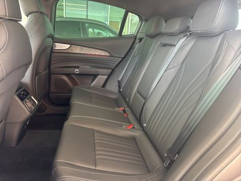 New 2025 Maserati Grecale Modena image 16