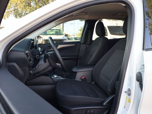 Used 2023 Ford Escape Active FWD image 11