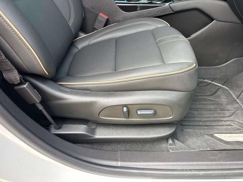 Used 2024 Chevrolet Blazer Premier w/ Driver Confidence II Package AWD/4WD image 18