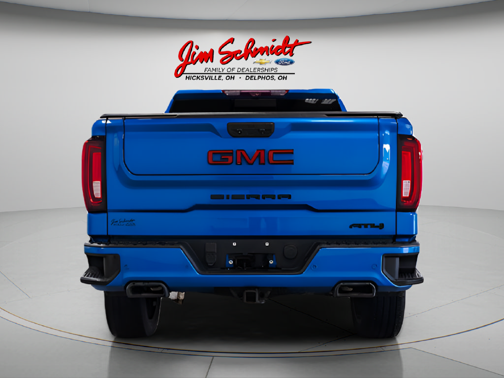 Used 2023 GMC Sierra 1500 AT4 w/ Technology Package AWD/4WD image 5