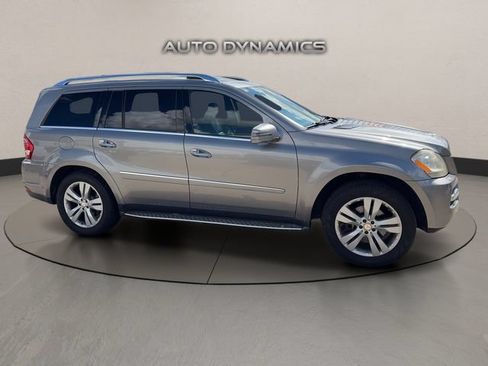 Used 2012 Mercedes-Benz GL 450 4MATIC image 4