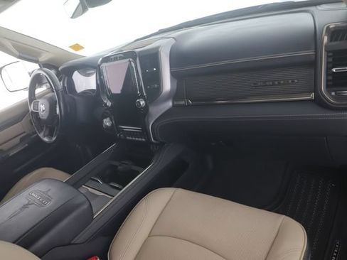 Used 2020 RAM 2500 Limited AWD/4WD image 34